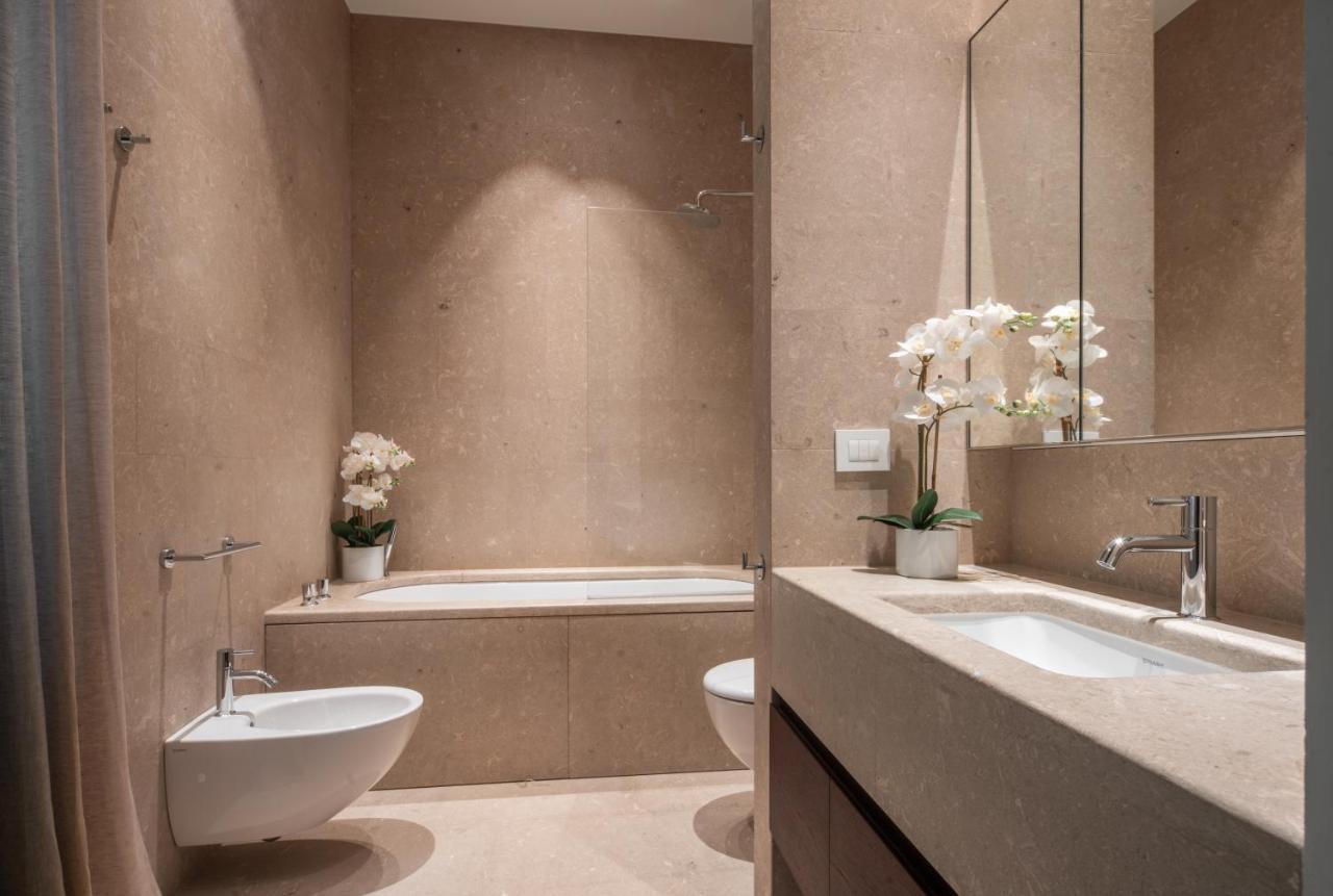 Sant'Ambrogio Luxury Apartment R&R Milano Dış mekan fotoğraf