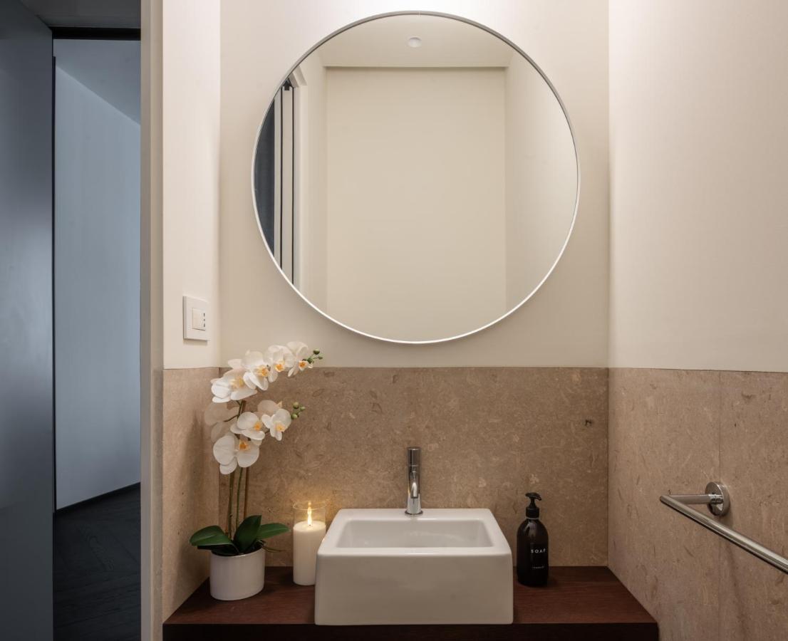Sant'Ambrogio Luxury Apartment R&R Milano Dış mekan fotoğraf